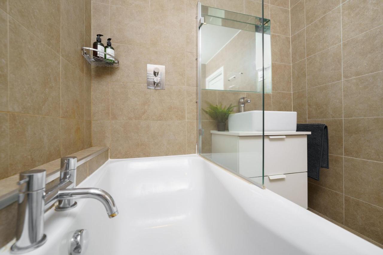 Huge & Central 3 Bedr, 4 Beds, Covent Gdn لندن المظهر الخارجي الصورة